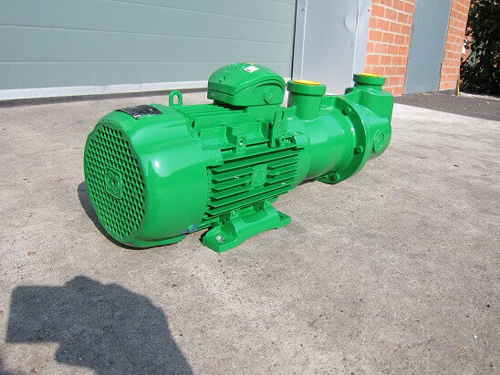 Compact bilge discharge pump
